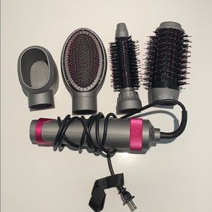 KENLOR blow dryer with 4 attachments